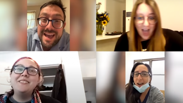 mei muziekvideo hallelujah Als steun aan Israel’s Coronavirus Emergency Response Fund van de Eerste Hulp-organisatie United Hatzalah zingen Adam Kantor, Rona-Lee Shimon, Dudu Aharon en Layan Elwazani in het Engels, Hebreeuws en Arabisch het bekende lied 'Hallelujah'.