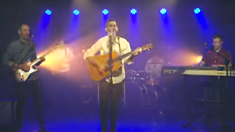 Door het geloof Geloofsvertrouwen in God is nodig voor verlossing. Door het geloof trokken de Israëlieten weg uit Egypte, naar het Beloofde Land. Door hun ongeloof konden zij er niet binnengaan, en moesten zij jarenlang zwerven door de wildernis. Totdat zij geleerd hadden op God te vertrouwen en op zijn woord te handelen.