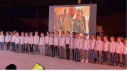 We Are A Miracle Ter gelegenheid van het Chanoekah feest zong het koor Netzach Yisrael vorig jaar dit lied We are a Miracle, Wij zijn een wonder. De oorspronkelijk Engelse tekst is deels vertaald in het Hebreeuws, en spreekt van verdrukking en vasthoudendheid.